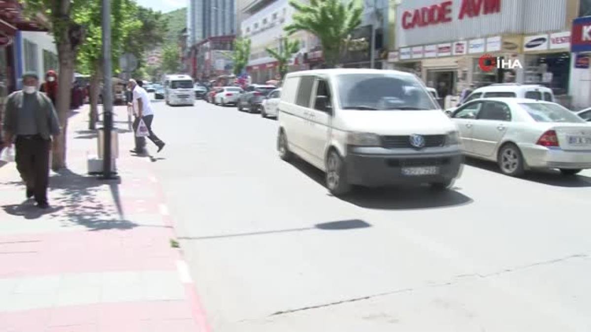 Afyonkarahisar’da tam kapanmanın ardından ürküten yoğunluk