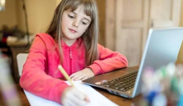 Aile Bakanlığı’ndan 100 bin kişiye ‘çocukların mahremiyeti’ için eğitim