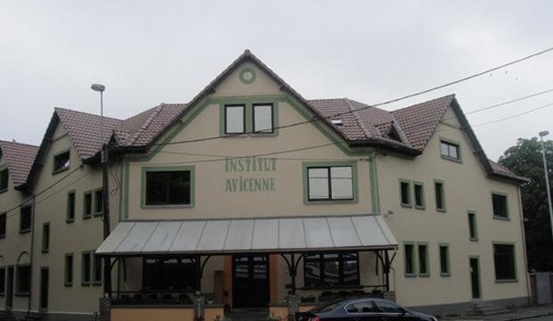 Avrupa’nın ilk imam hatip okulu 6. dönem mezunlarını verdi