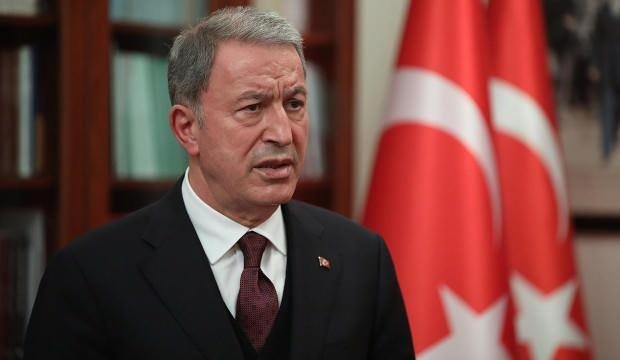 Bakan Akar, Türkiye’nin Bişkek Büyükelçiliği’ni ziyaret etti