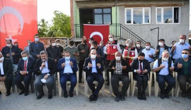 Bakan Soylu’dan Afyonkarahisar’da şehit ailesine taziye ziyareti