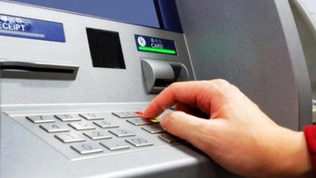 Banka kartı kopyalayan çetelerin sonu gelmiyor! 5 dakika içerisinde 7 bin TL’sinden oldu