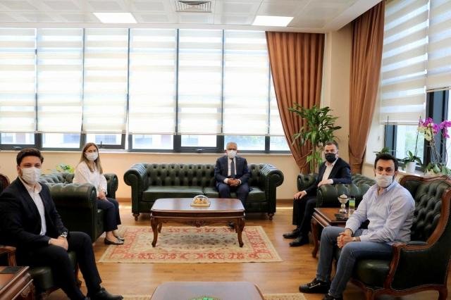 Başkan Büyükkılıç, Demokrasi Adası’nda toplantıya katılacak