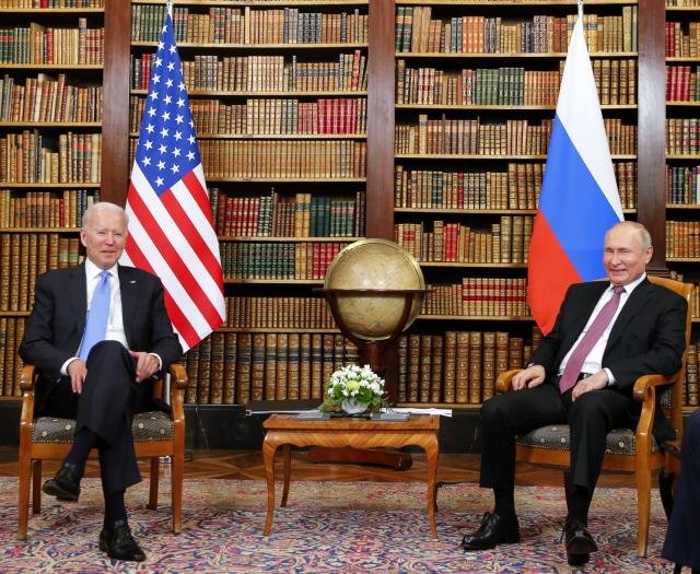 Biden ve Putin görüşmesi sona erdi