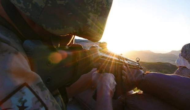 Bir PKK’lı terörist daha teslim oldu
