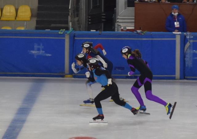 Buz pateninde Short Track Türkiye Şampiyonası sona erdi