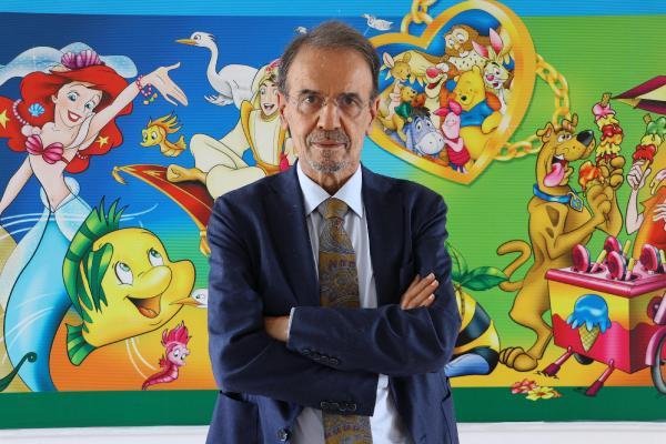 ‘Çocukları MIS-C’den korumanın yolu aşılama’