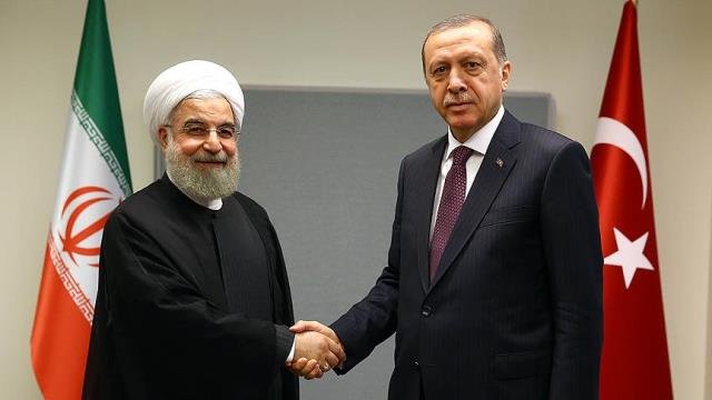 Cumhurbaşkanı Erdoğan, İran Cumhurbaşkanı Ruhani ile telefonda görüştü