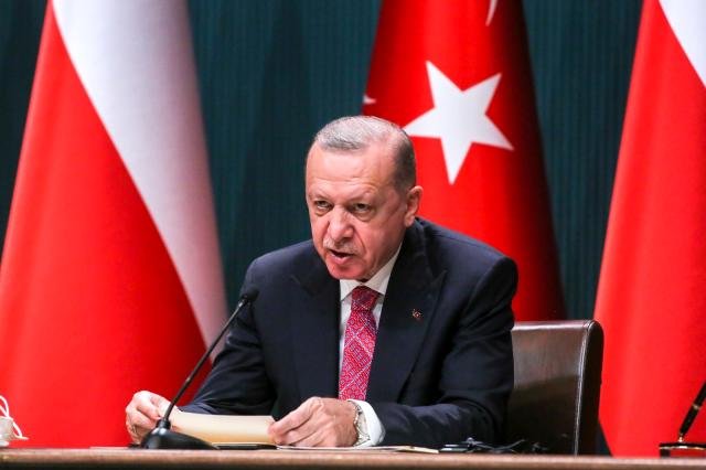 Cumhurbaşkanı Erdoğan: “Türkiye tarihinde ilk kez NATO ve AB üyesi bir ülkeye İHA ihraç edecektir”