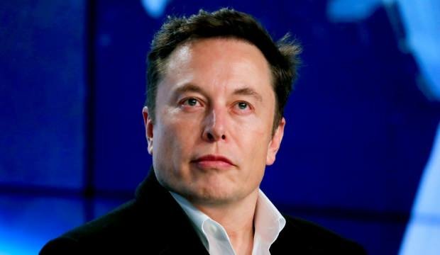Elon Musk’ın eski tweetleri başına bela oldu