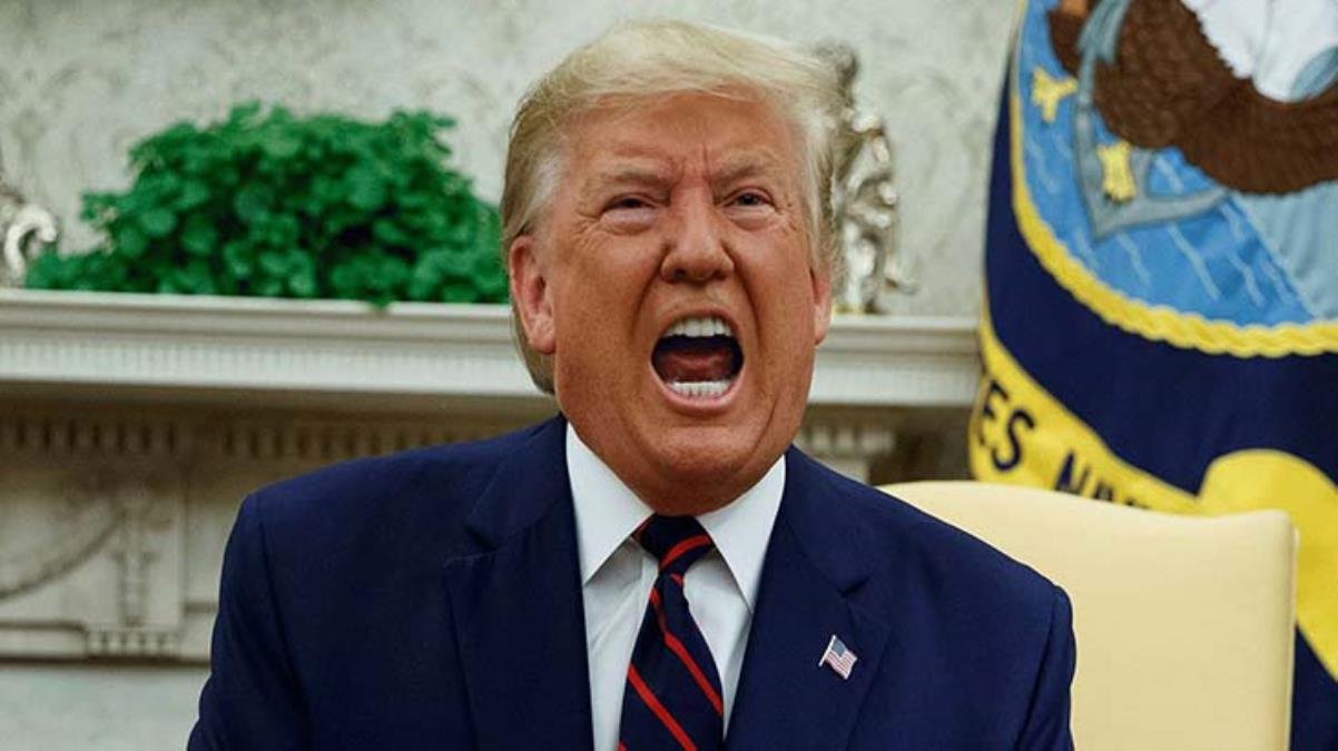 Facebook, Trump’ın hesabını iki yıllığına askıya aldı