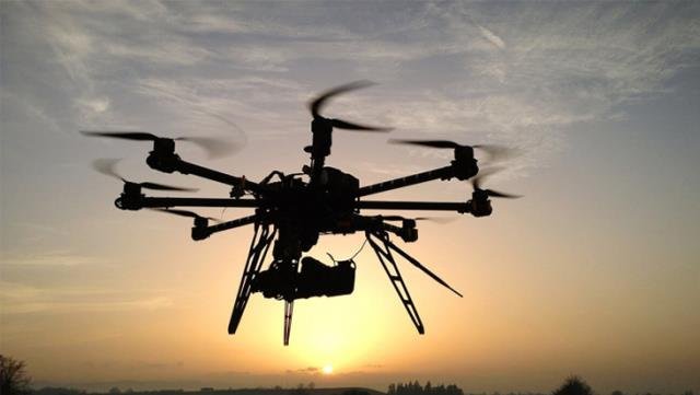 Game of Drones: Maket uçak saldırılarının arkasında kim var?