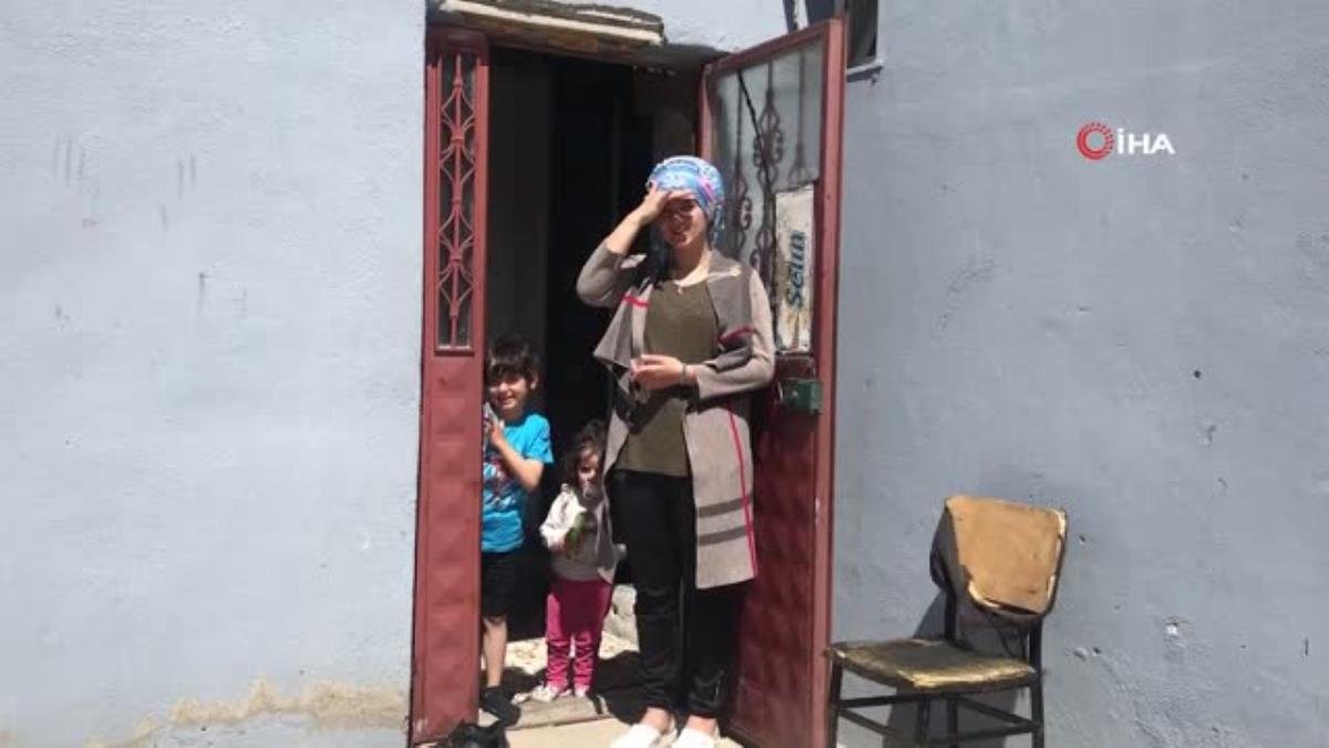 Genç kız yeniden elini tam kullanabilmenin umuduyla yaşıyor