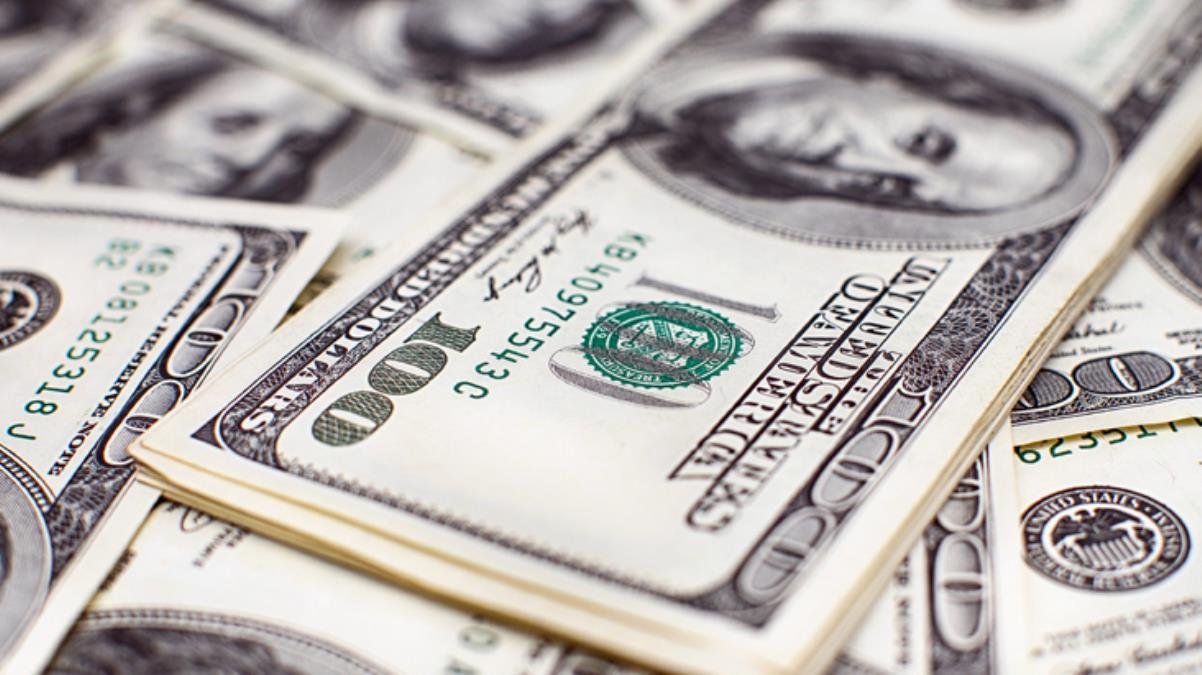Güne yükselişle başlayan dolar 8,35’ten işlem görüyor