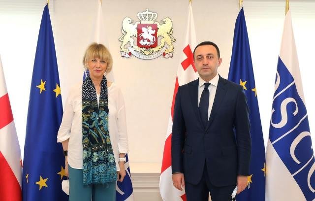 Gürcistan yönetimi, Abhazya ve Güney Osetya sorunlarının barışçıl yöntemlerle çözülmesini istiyor