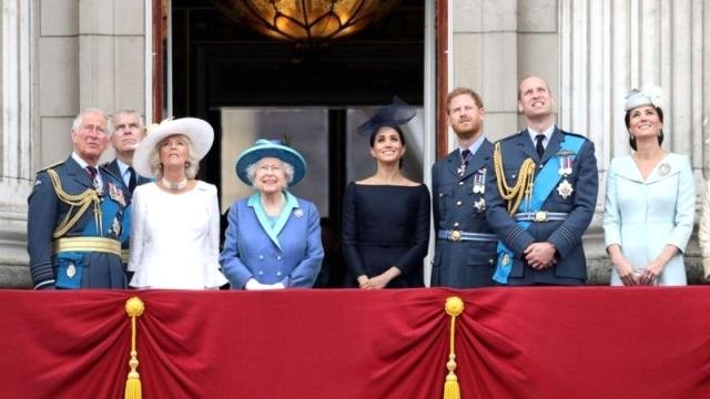 İngiltere’nin gündemine oturan ırkçılık iddiasıyla ilgili yeni gelişme! Buckingham Sarayı jet hızıyla yalanladı