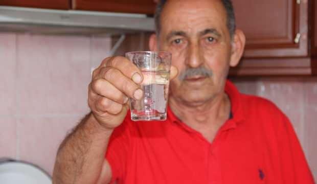 İzmir’in yıllardır sorunu olan körfezdeki lağım kokusu şimdi de musluk suyunda!