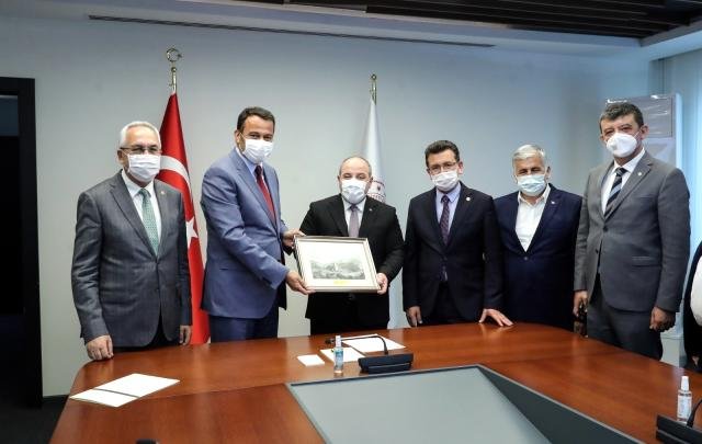 KUTSO ve Batı Antalya heyeti Bakan Varank’la bir araya geldi