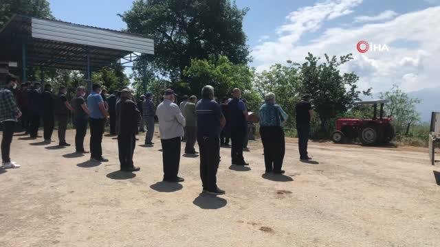 – Psikolojik sorunları olan oğlu tarafından öldürülen şahıs toprağa verildi