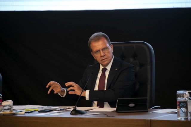 Seçer’den balık çiftliklerine tepki