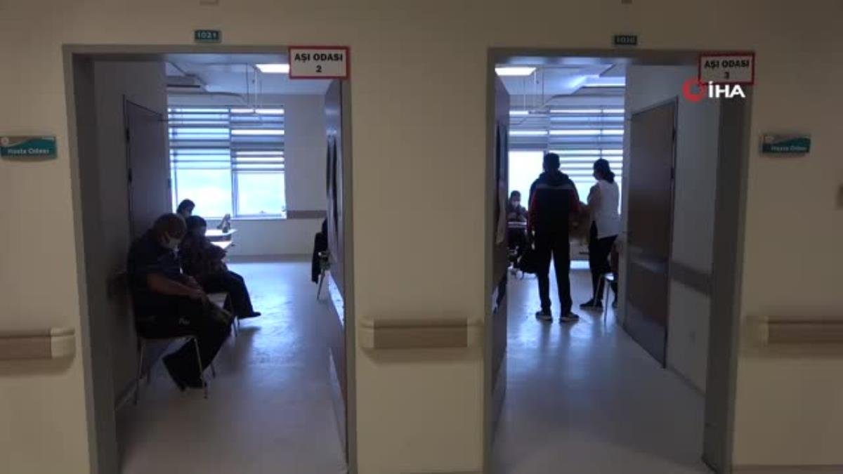 SGK’ya kayıtlı tüm çalışanlar aşılanmaya başladı