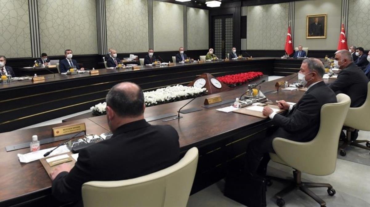 Son Dakika! Bugün toplanması planlanan Kabine, Cumhurbaşkanı Erdoğan’ın programındaki yoğunluk nedeniyle 21 Haziran’a ertelendi