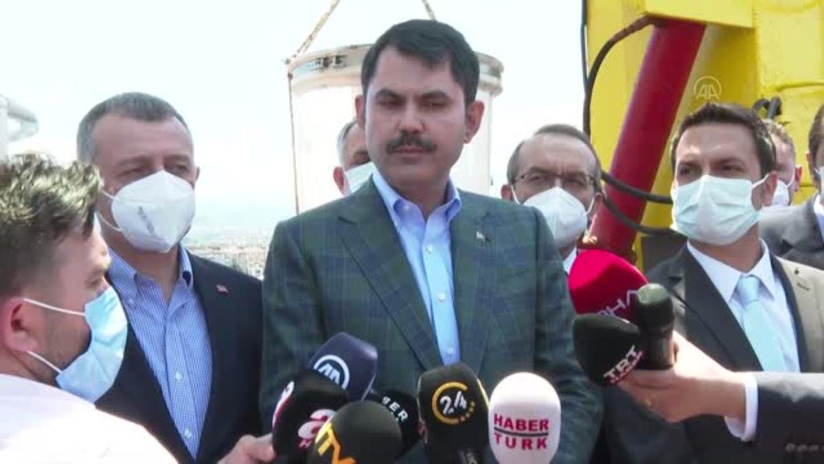 Son dakika haberi! Bakan Kurum ODTÜ araştırma gemisi Bilim-2’deki müsilajla mücadele çalışmalarını inceledi (3)