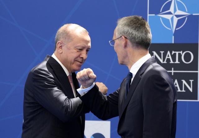 Son dakika haberleri… Cumhurbaşkanı Erdoğan, Stoltenberg tarafından resmi olarak karşılandı