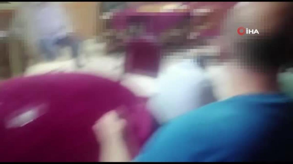 Son dakika haberleri: – Yasakları delip kumar oynayanlar hem kameralara hem de polise yakalandılar