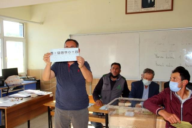 Son Dakika | Seçim yapılan Güney beldesinde belediye başkanlığını AK Parti kazandı