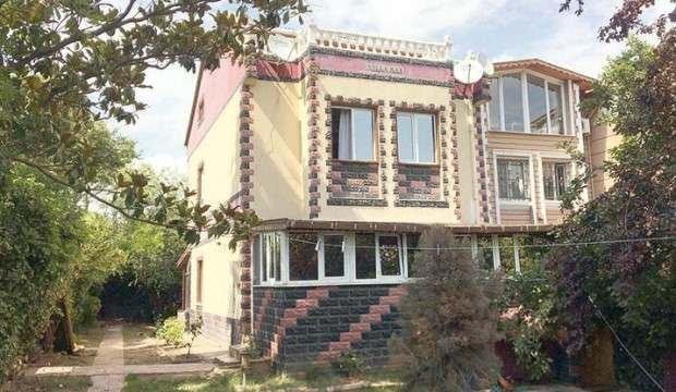 Tüm camları aynalı, 8 kat fazla elektrik faturası gelen villaya operasyon