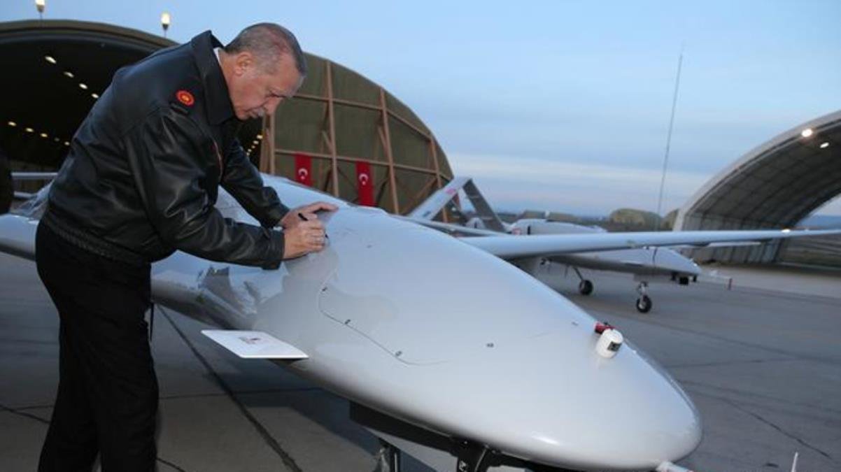 Türkiye’nin KKTC’de kuracağı SİHA üssü, Yunan’ı korkuttu! “İşgal” manşetleri attılar