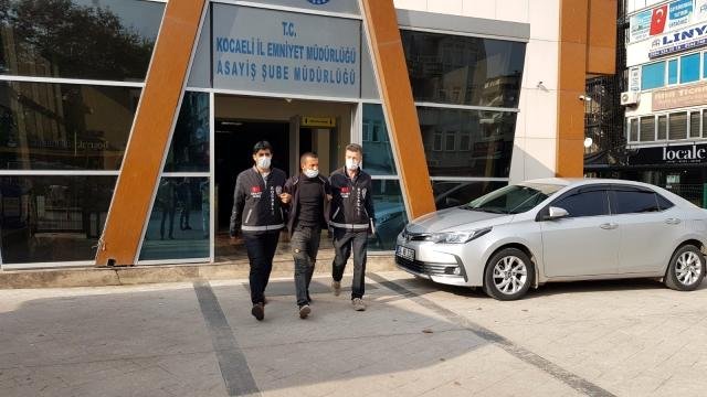 Üvey babasını bıçaklayan ve bir kişiyi öldüren sanık hakkında müebbet talebi