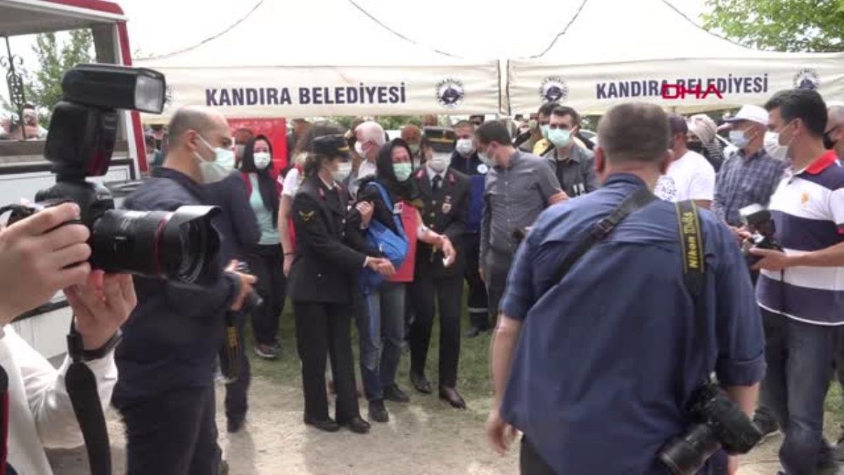UYGULAMA NOKTASINDA OTOMOBİLİN ÇARPTIĞI POLİS, ŞEHİT OLDU