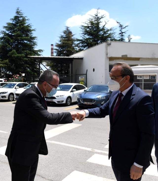 Vali Yavuz’dan Tüpraş Ziyareti