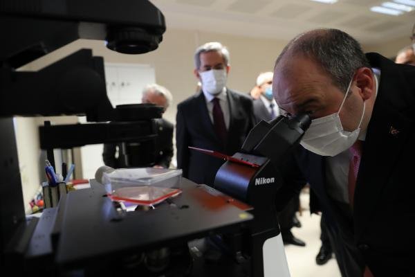 Varank’tan ‘yerli aşı’ açıklaması: Sonbahar gibi elde edebileceğimize inanıyoruz