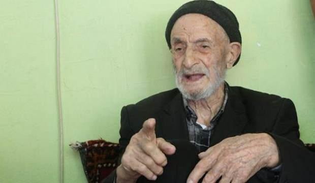 110 yaşındaki Mahmut dede, günde 2 litre kola içiyor