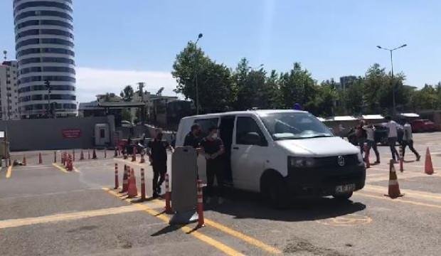 Bağdat Caddesi’ni birbirine kattılar! Bir kadın ağır yaralı