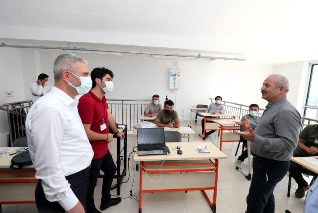 Büyükgöz’den kursiyerlere ziyaret
