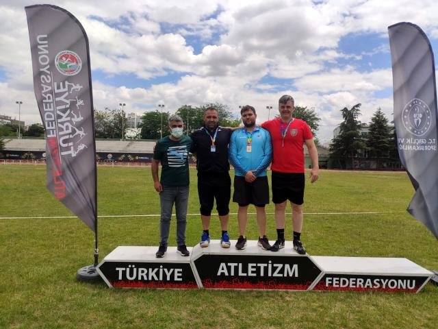 Darıcalı özel sporcudan iki altın madalya