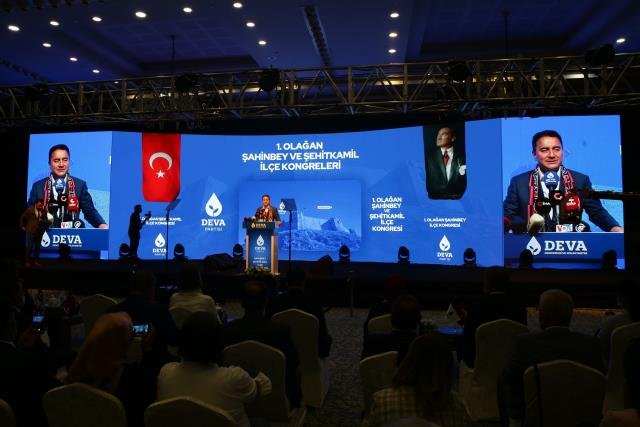 DEVA Partisi Genel Başkanı Babacan, partisinin Şahinbey ve Şehitkamil ilçe kongrelerine katıldı Açıklaması
