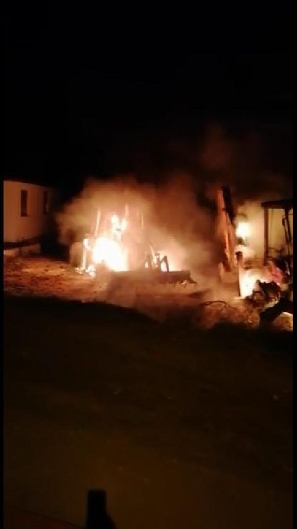 Gebze’de 3 iş makinesinin yanmasında ‘kundaklama’ şüphesi