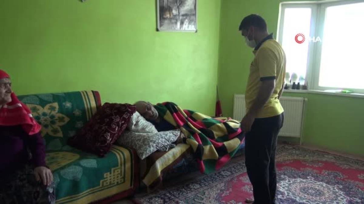 Hissettiği acılar için doktorlara yalvardı: “Ayaklarınızın altını öpeyim beni kurtarın”