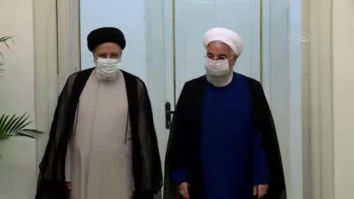 İran Cumhurbaşkanı Ruhani, 8’inci Cumhurbaşkanı seçilen Reisi ile görüştü