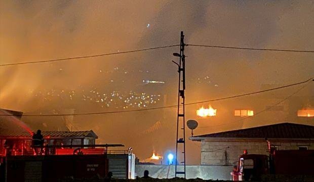 Kahramanmaraş’ta tekstil fabrikasında çıkan yangın 5 tesise sıçradı