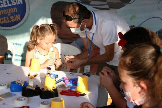 Karamürsel Sahili’ne Yaz Neşesi geldi