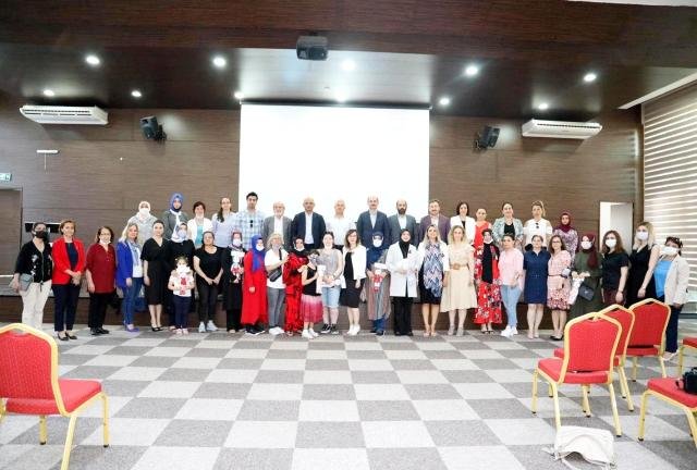 Körfezli ev hanımları amigurimi bebek ile kazanacak