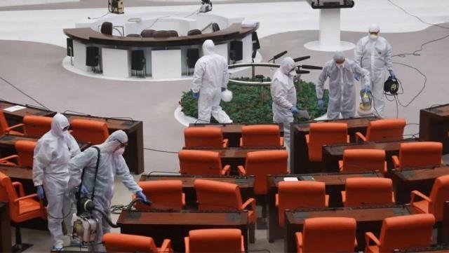 Meclis’te delta varyantı paniği! MHP ve CHP’li vekillere danışmanlık yapan iki kişi karantinaya alındı