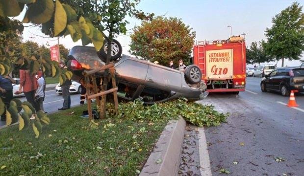 Pendik’te otomobilin sıkıştırdığı araç takla attı: 6 yaralı