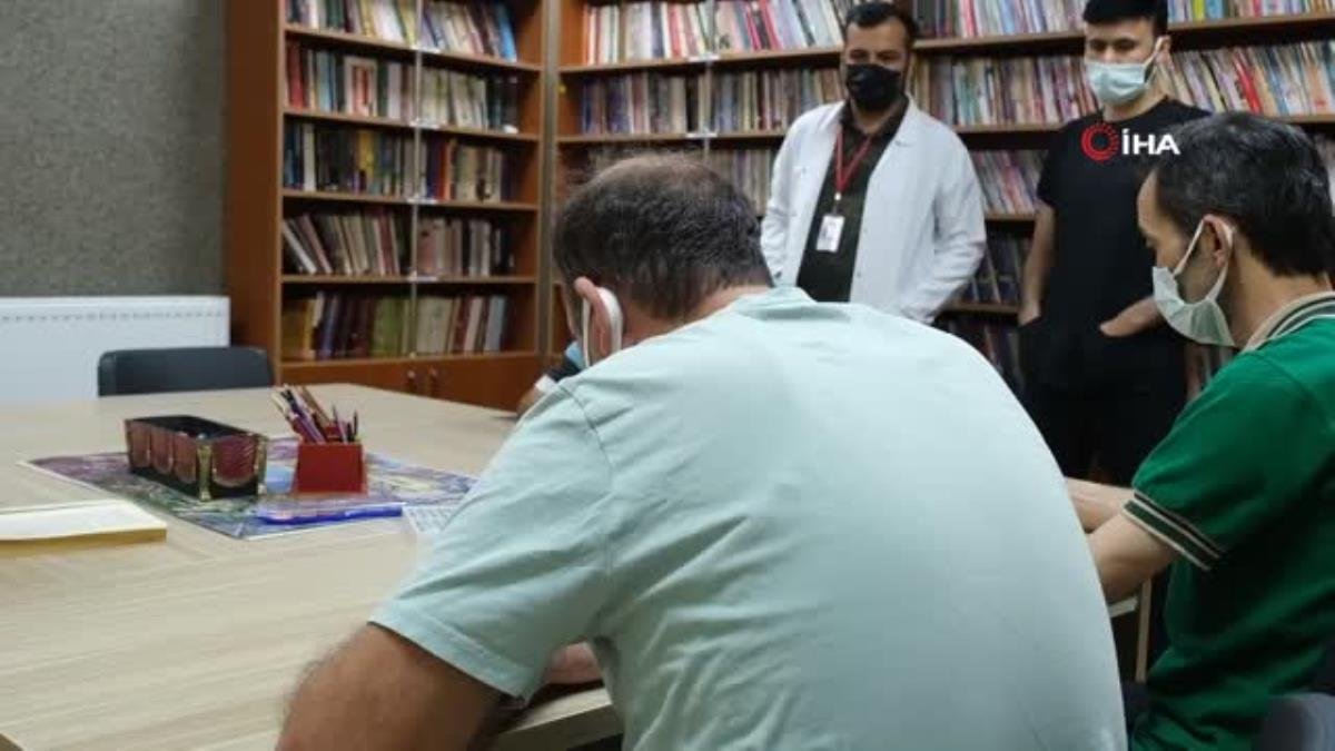 Ruh sağlığı sorunlarını sanatla aşıyorlar